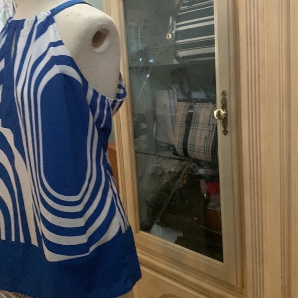 New York and Company summer top - Picture 3 of 7